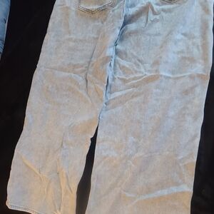 American Eagle Outfitters Women's Light Blue Jeans